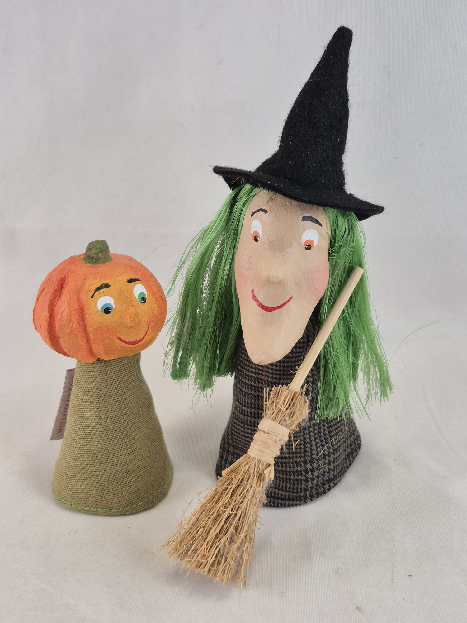 Bruixa amb carbassa de Tardor